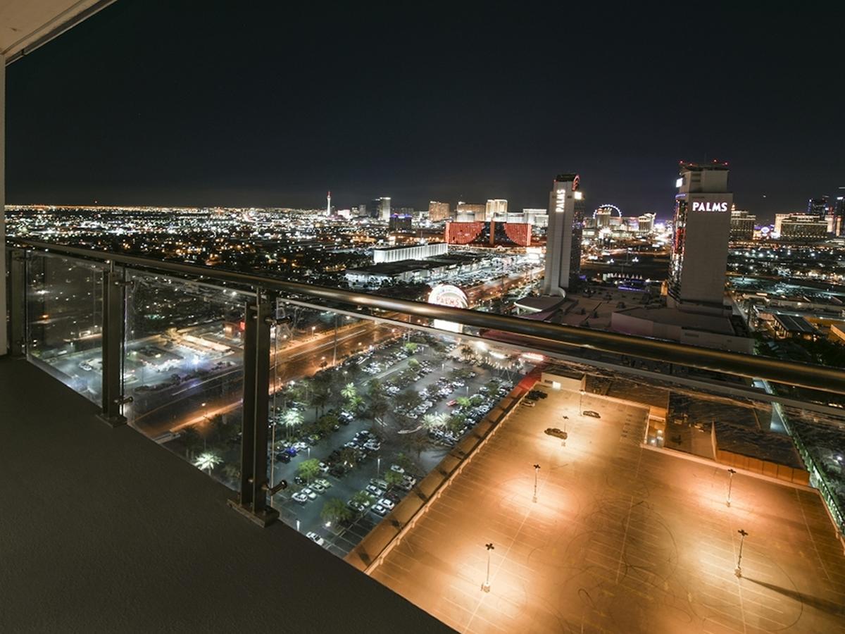Palms Place - 27Th Floor Strip View Studio Aparthotel ลาสเวกัส ภายนอก รูปภาพ